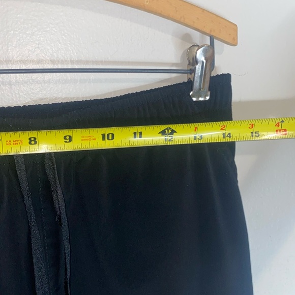 🪩Black scrub bottoms with original drawstring and pockets! - Picture 5 of 8